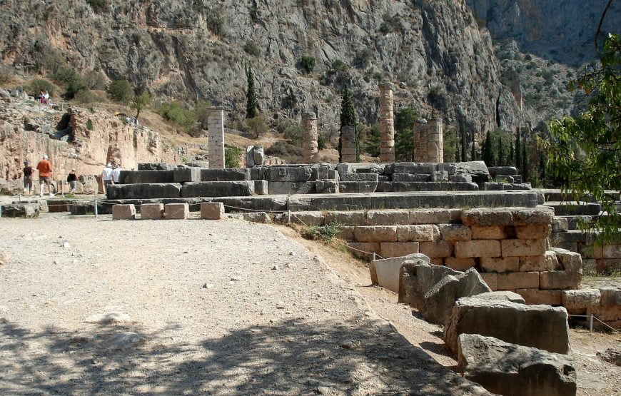 2-Day Tour to Delphi and Meteora